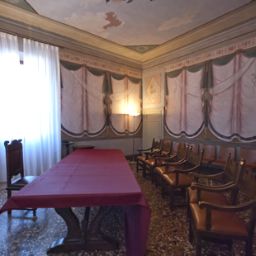 municipio-sala-giunta-sommacampagna