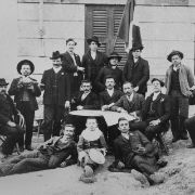43 - Gruppo teatrale filodrammatico locale negli anni '30