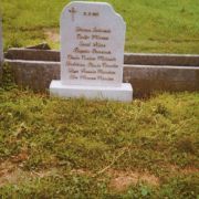 447. POJANE. CIPPO IN MEMORIA DELLE VITTIME DEL DISASTRO AEREO DEL 13.12.1995