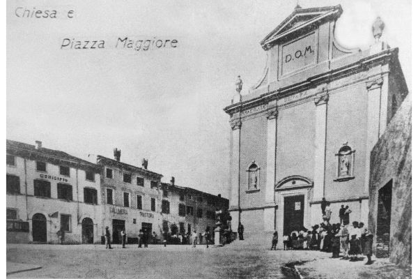 76 - Piazza Roma agli inizi del '900